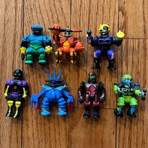 VINTAGE - Micro Machines - Z-Bots - Lot of (7) - 1993